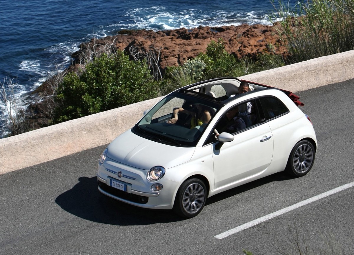 Fiat-500C-2010-1280-0c